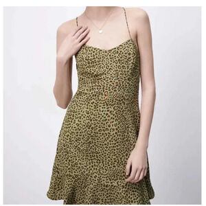 NWT! ZARA Green Printed Mini Dress - Size Large